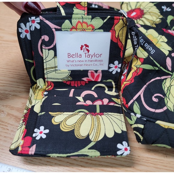 Bella Taylor Quilted Fabric Black Floral Crossbody Shoulder Bag & Wallet Set Lot - Picture 6 of 16